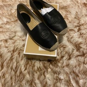 Black Michael kors espadrilles in size 9